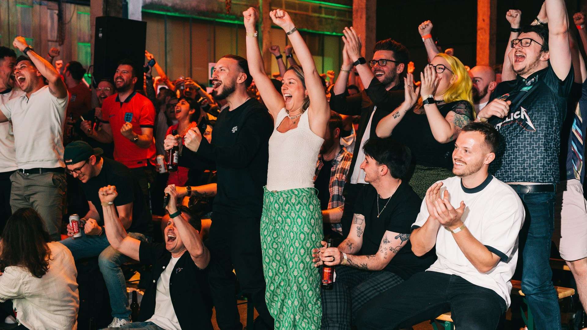 首战迎战传 首战迎战传