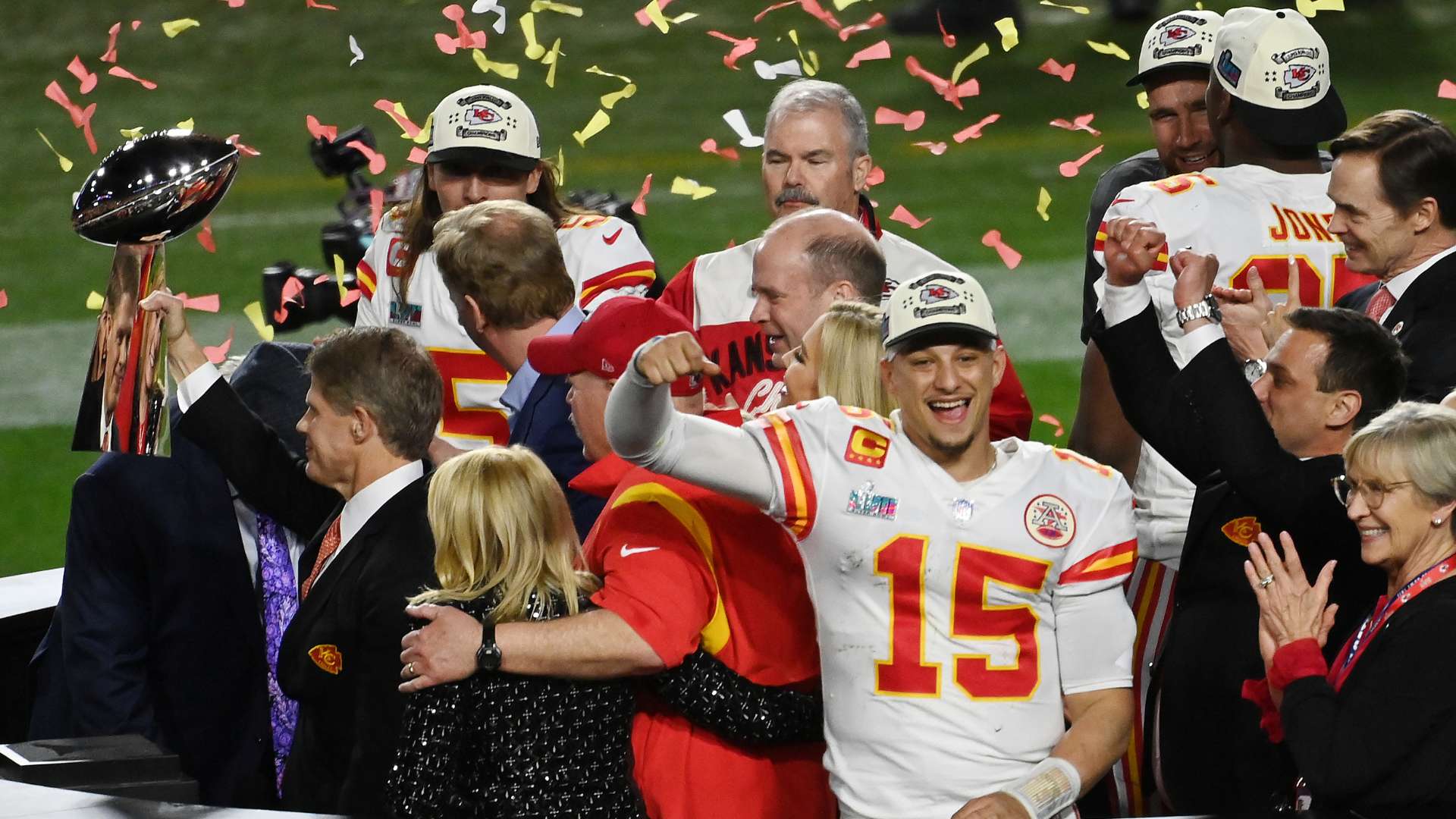 多的媒体关 多的媒体关